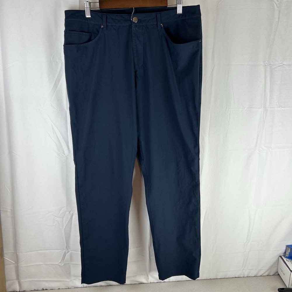 Lululemon ABC Classic Fit‎ Pant Men's Size 37X31 Warpstreme Golf Casual LM5ADES